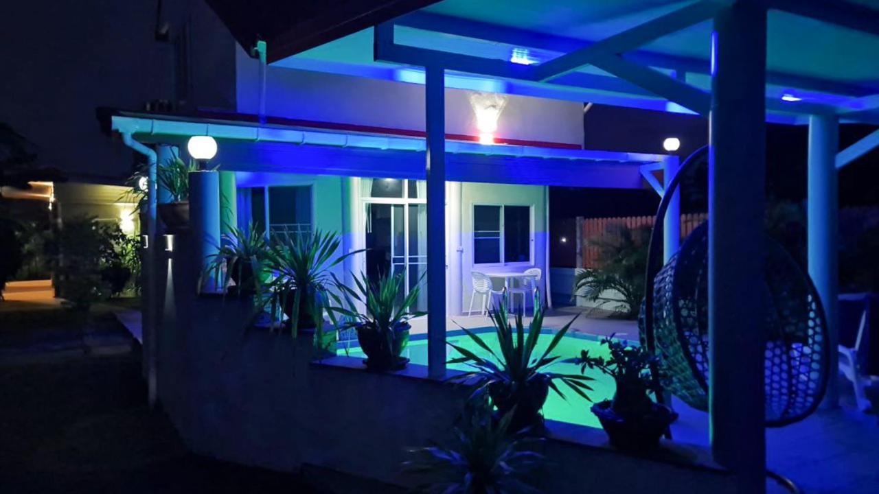 Tina'S Living Paradise II - Guesthouses With Private Pool, 5 Min To Beach رايونغ المظهر الخارجي الصورة